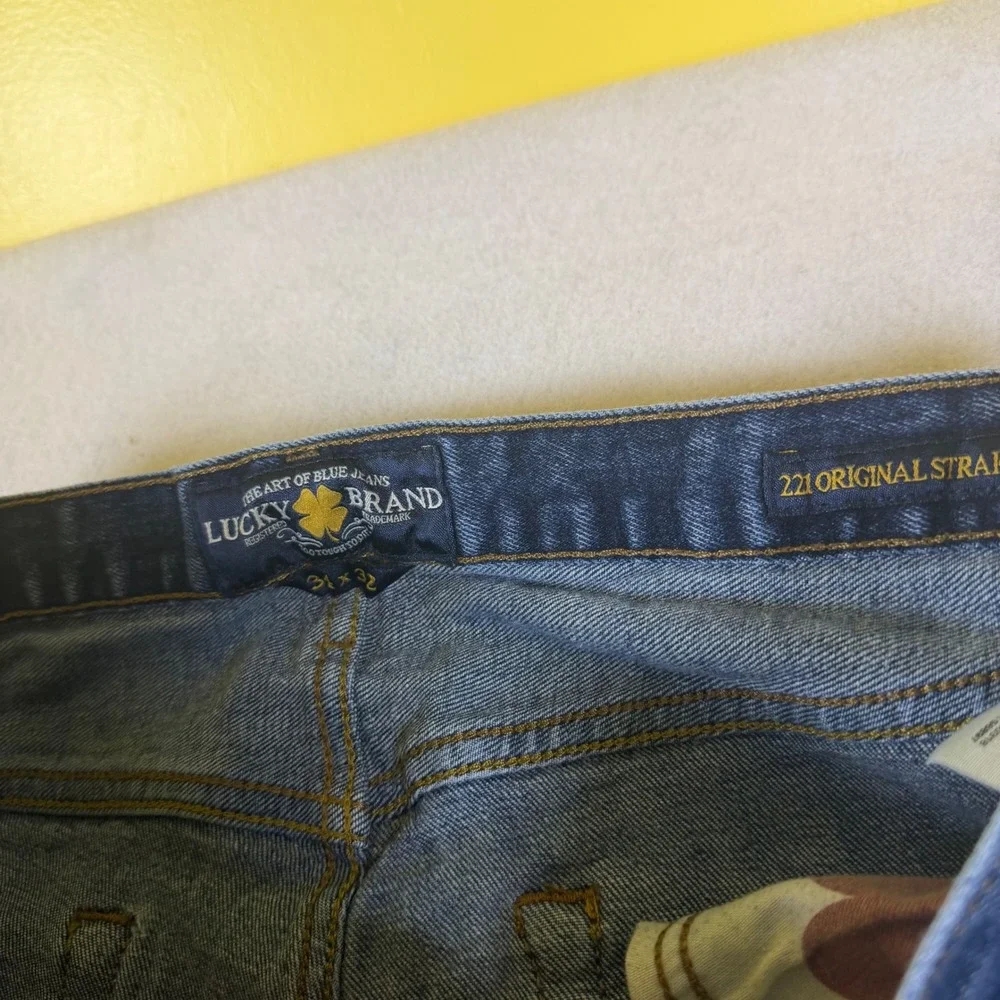 Lucky Brand‎ 221 Original Straight Mens Blue Jeans 34x32 Medium Wash Denim